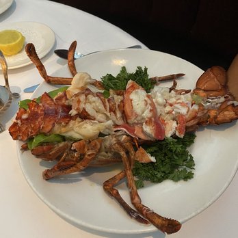Grill 225 - 3lb lobster - Steakhouses Near Me - Charleston, South Carolina