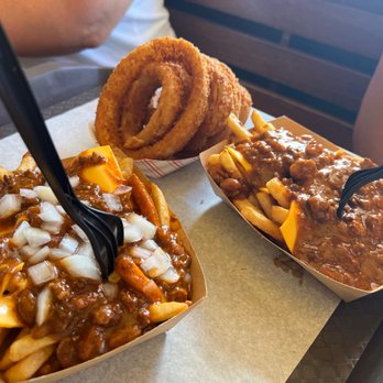 Bubba Burgers - Chili cheese Chili Fries - Burgers Near Me - Kapaa, Hawaii