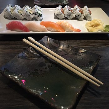 Sushiholic Arcadia - California and Spicy Tuna rolls next to 4 freshly made Sashimi - Sushi Bars Near Me - Phoenix, Arizona Sushiholic Arcadia - California and Spicy Tuna rolls next to 4 freshly made Sashimi - Sushi Bars Near Me - Phoenix, Arizona