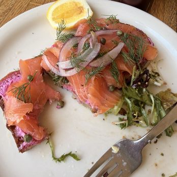 Paloma - Smoked salmon toast - Cocktail Bars Near Me - Santa Barbara, California Paloma - Smoked salmon toast - Cocktail Bars Near Me - Santa Barbara, California