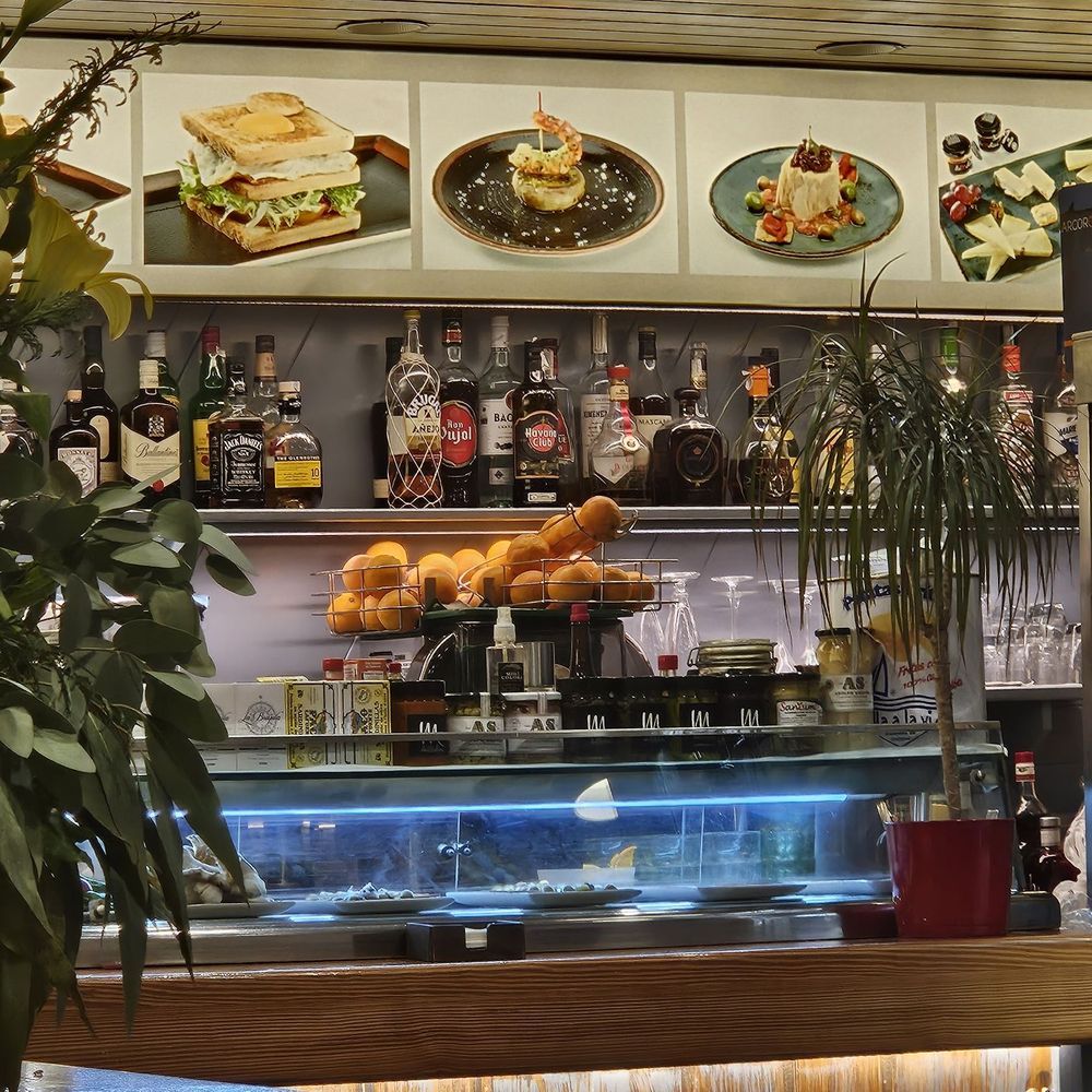 La Llimona - Spanish Near Me - Barcelona, B La Llimona - Spanish Near Me - Barcelona, B