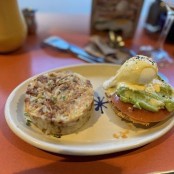 Snooze, an A.M. Eatery - Smashed Avocado Benny* - Breakfast & Brunch Near Me - Tempe, Arizona