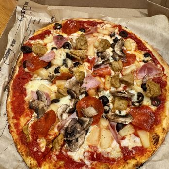 Blaze Pizza - Pizza Near Me - Buena Park, California Blaze Pizza - Pizza Near Me - Buena Park, California