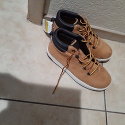 Carter's Babies & Kids - Clearance boots, 20% off tags