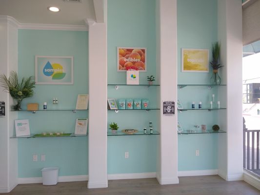 INJOI CBD STORE by null