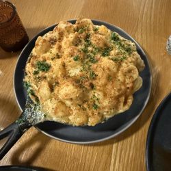 An Artistic Taste - Lobster Mac and Cheese