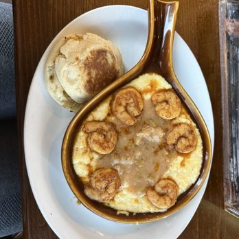 Le Peep Sandhills - Shrimp and Grits - Breakfast & Brunch Near Me - Columbia, South Carolina Le Peep Sandhills - Shrimp and Grits - Breakfast & Brunch Near Me - Columbia, South Carolina