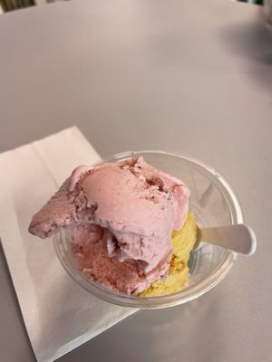 Lighthouse Ice Cream by null