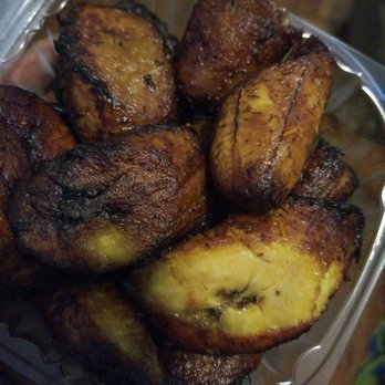 Quezada Restaurant - Maduros.... on the dry side and not sweet/ soft enough - Dominican Near Me - New York, New York