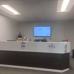 South Bay Family Eye - Front desk