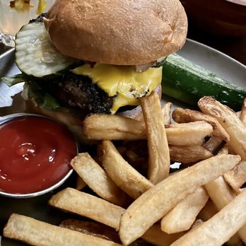 Crystal Tavern - Beef Burger american, bacon, bbq mayo, pickle chips, red onion  It was a delicious burger! - American Near Me - Hamburg, New Jersey