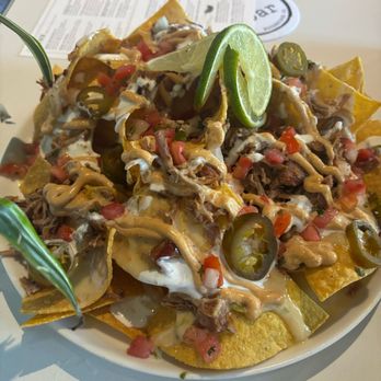 Pi Bar - Table Nachos - Pizza Near Me - Woodbridge, California