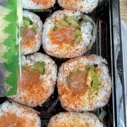 Spicy Salmon Roll Spicy Salmon Roll