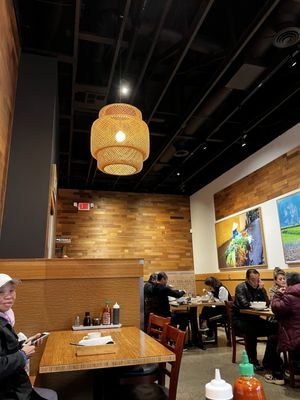 Tèo Bun Bo Hue by null