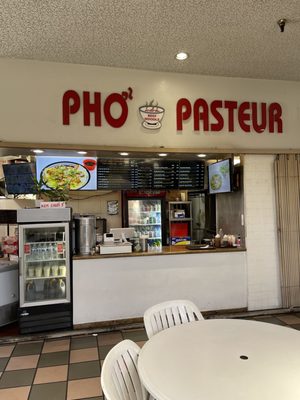 Pho Pasteur by null