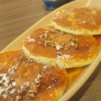 Snooze, an A.M. Eatery - Pancake flight... cinnamon role and pineapple upside-down - Breakfast & Brunch Near Me - The Woodlands, Texas