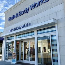Bath & Body Works - Located at Shops at Pembroke Gardens.