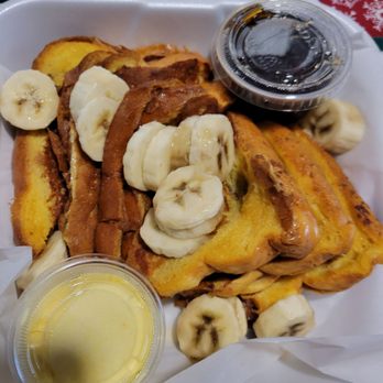 The Cracked Egg - PB stuffed french toast - bananas & honey - 12/7/21 - mmm - Breakfast & Brunch Near Me - Las Vegas, Nevada