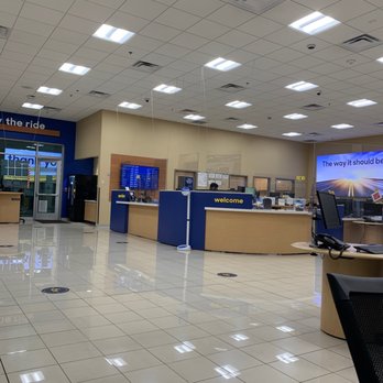 CarMax - Big room-with nice people.... - Used Car Dealers Near Me - Canoga Park, California