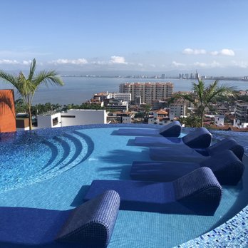 Pinnacle Resorts - 220 pool - Vacation Rentals Near Me - Puerto Vallarta, JAL