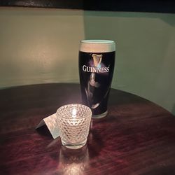 Porter Belly's Pub - Perfect pour of fresh Guinness
