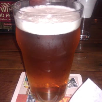 Link N Hops - Pint of Magic Hat #9 - another fruity tasting beer - Beer Bar Near Me - Los Angeles, California Link N Hops - Pint of Magic Hat #9 - another fruity tasting beer - Beer Bar Near Me - Los Angeles, California