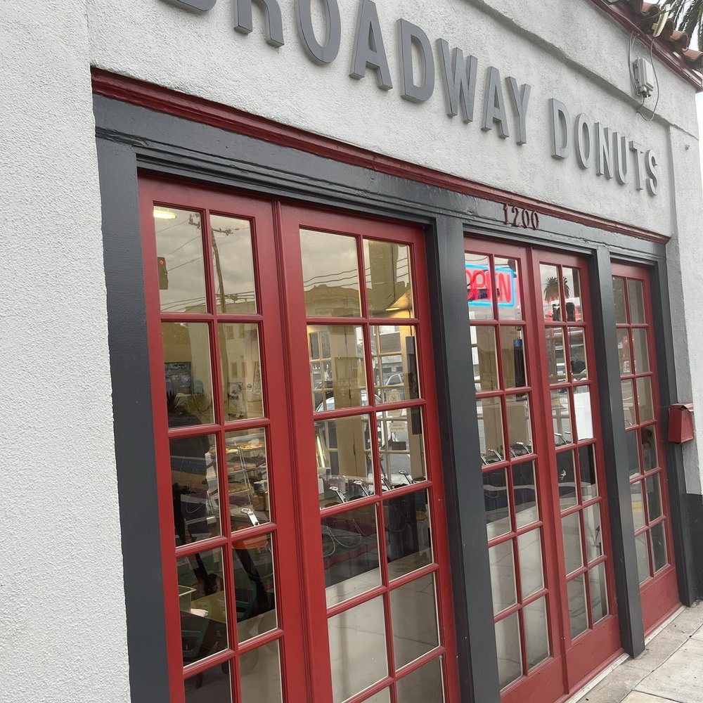 Broadway Donuts - Broadway - Bakeries Near Me - Long Beach, California