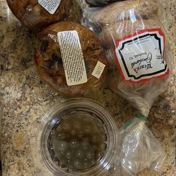Wemrock Orchards - Muffins, coffee beans and apple cider donuts - Pick Your Own Farms Near Me - Freehold, New Jersey Wemrock Orchards - Muffins, coffee beans and apple cider donuts - Pick Your Own Farms Near Me - Freehold, New Jersey