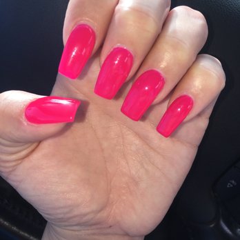 La Nail & Spa - Acrylic fill with gel color - Nail Salons Near Me - Hermitage, Pennsylvania