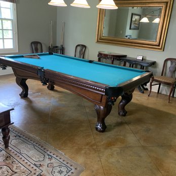 Nottoway Plantation & Resort - Pool table in recreation room - Hotels Near Me - White Castle, Louisiana Nottoway Plantation & Resort - Pool table in recreation room - Hotels Near Me - White Castle, Louisiana