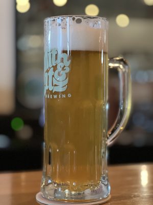 Smith & Lentz Brewing and Pizza by null