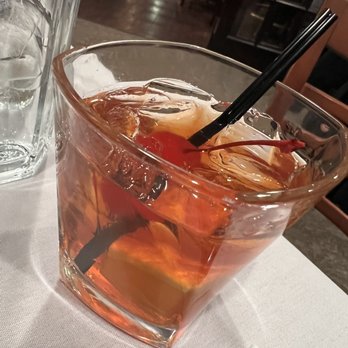Chiapparelli's Restaurant - Old fashioned - Italian Near Me - Baltimore, Maryland