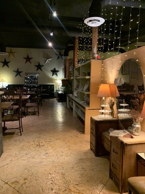 Mr. Ginos Restaurant & Bar by null