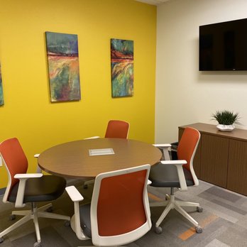 Office Evolution - Small conference room - Shared Office Spaces Near Me - Phoenix, Arizona