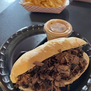 Rebel BBQ - Brisket sandwich + jalapeño potato salad - Barbeque Near Me - Blythe, California Rebel BBQ - Brisket sandwich + jalapeño potato salad - Barbeque Near Me - Blythe, California