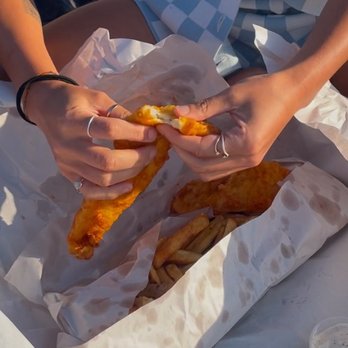 Cockney Kings Fish & Chips - Cod and chips - Fish & Chips Near Me - Vancouver, British Columbia