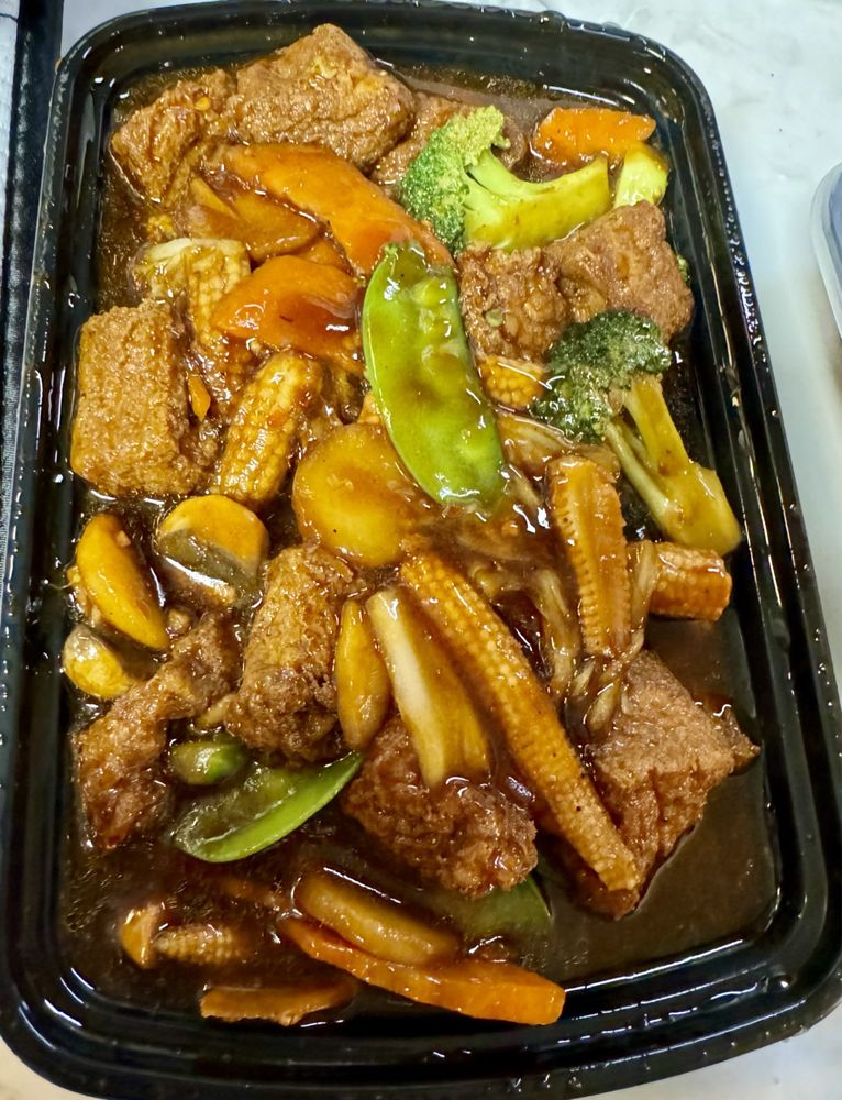 LEE’S PANDA GARDEN Updated November 2024 33 Photos & 68 Reviews