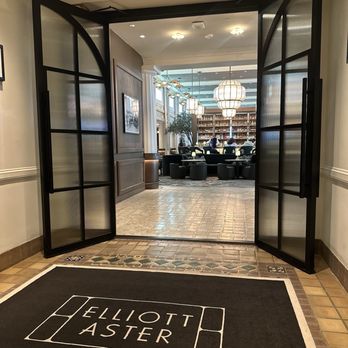Elliott Aster - Entrance - New American Near Me - St. Petersburg, Florida Elliott Aster - Entrance - New American Near Me - St. Petersburg, Florida