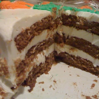 Ferrara Original - Bad "Carrot Cake"...notice the overwhelming amount of cream cheese! - Bakeries Near Me - Chicago, Illinois Ferrara Original - Bad "Carrot Cake"...notice the overwhelming amount of cream cheese! - Bakeries Near Me - Chicago, Illinois