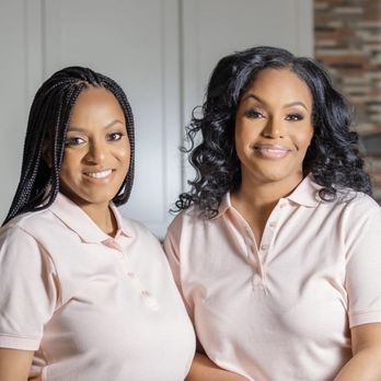 Two Sisters and A Deviled Crab - The Two Sisters and A Deviled Crab team - Food Trucks Near Me Two Sisters and A Deviled Crab - The Two Sisters and A Deviled Crab team - Food Trucks Near Me