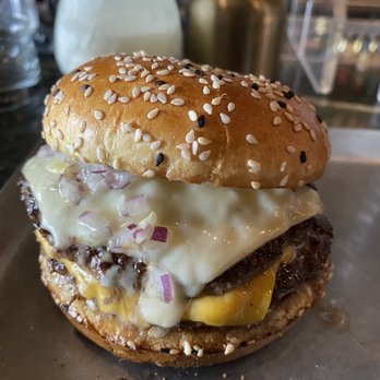 Gretel - Burger - Cocktail Bars Near Me - Chicago, Illinois