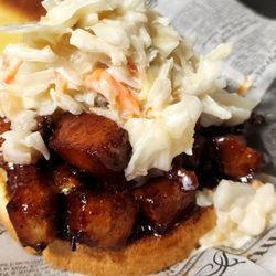 Mama T's Smokin Eats