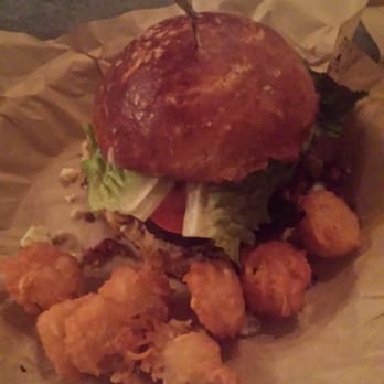 Woody's Brewing - Blue cheese burger with tots. - New American Near Me - Redding, California