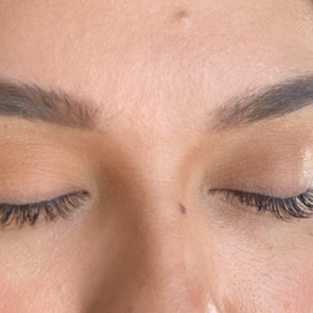 BB Lash Boutique - Classic lashes - Eyelash Service Near Me - Brentwood, California BB Lash Boutique - Classic lashes - Eyelash Service Near Me - Brentwood, California