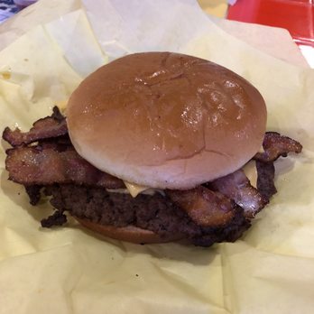 Chris Madrid's - Macho Porky's Delight plain and dry. - Burgers Near Me - San Antonio, Texas Chris Madrid's - Macho Porky's Delight plain and dry. - Burgers Near Me - San Antonio, Texas