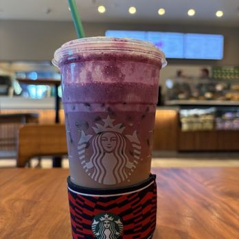 Starbucks - Coffee & Tea Near Me - Simi Valley, California Starbucks - Coffee & Tea Near Me - Simi Valley, California