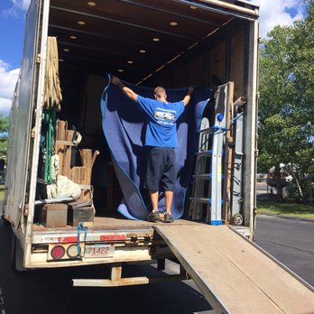 Alex's Moving - Movers Near Me - Pembroke, Massachusetts Alex's Moving - Movers Near Me - Pembroke, Massachusetts