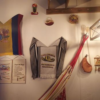 Beans Restaurant - Interior decorations - Breakfast & Brunch Near Me - Fort Myers, Florida