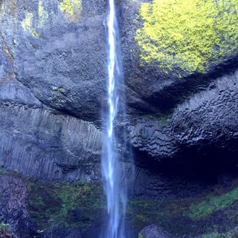 Latourell Falls - View from the base of Latourell Falls - Hiking Near Me - Portland, Oregon Latourell Falls - View from the base of Latourell Falls - Hiking Near Me - Portland, Oregon