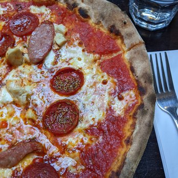 Pesantissimo - Pizza sofia - Italian Near Me - London, XGL Pesantissimo - Pizza sofia - Italian Near Me - London, XGL